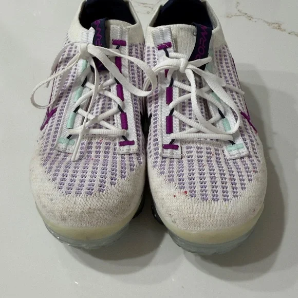 Nike Air VaporMax White Violet Frost Athletic Shoes | 4.5Y - Picture 5 of 9